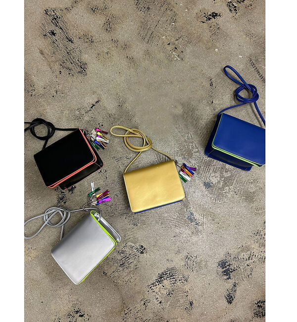 NOMINE「【cheek】Line mini shoulder カラーライン ショルダーバッ」|ショルダー・メッセンジャー|