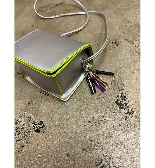 NOMINE「【cheek】Line mini shoulder カラーライン ショルダーバッ」|ショルダー・メッセンジャー|