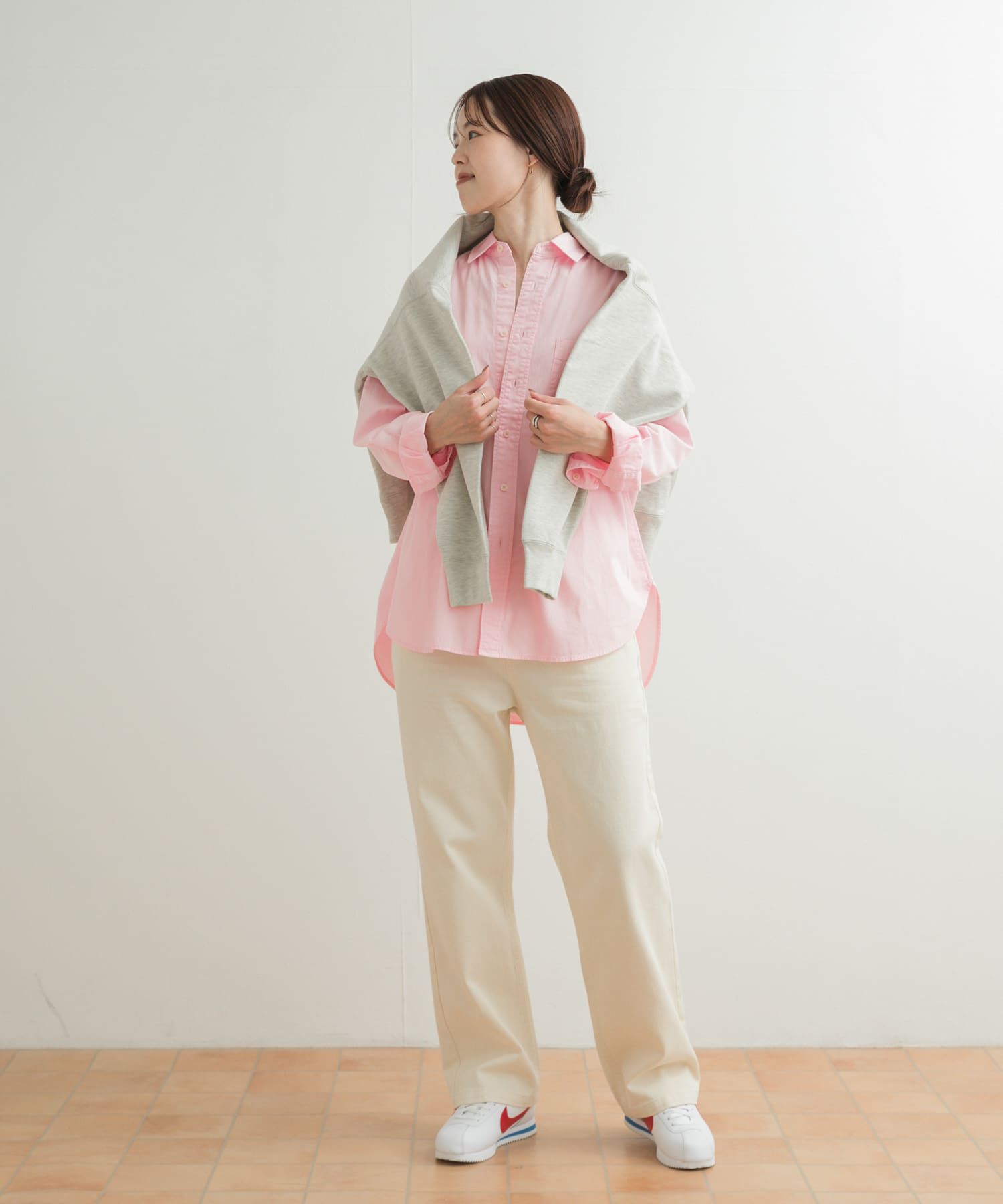 URBAN RESEARCH DOORS「製品染めカラーシャツ」|シャツ・ブラウス|