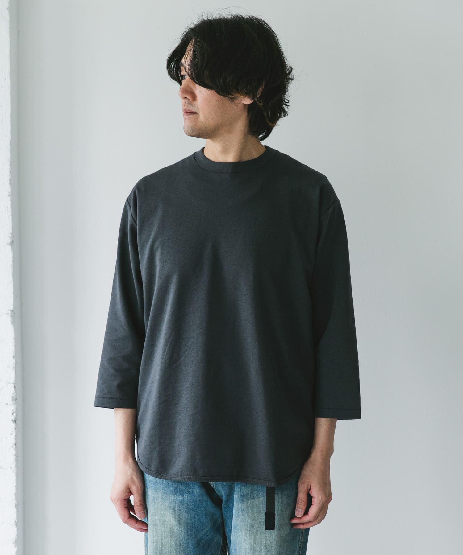 URBAN RESEARCH DOORS「ポンチ8分袖ラウンドヘムTシャツ」|Tシャツ・カットソー|