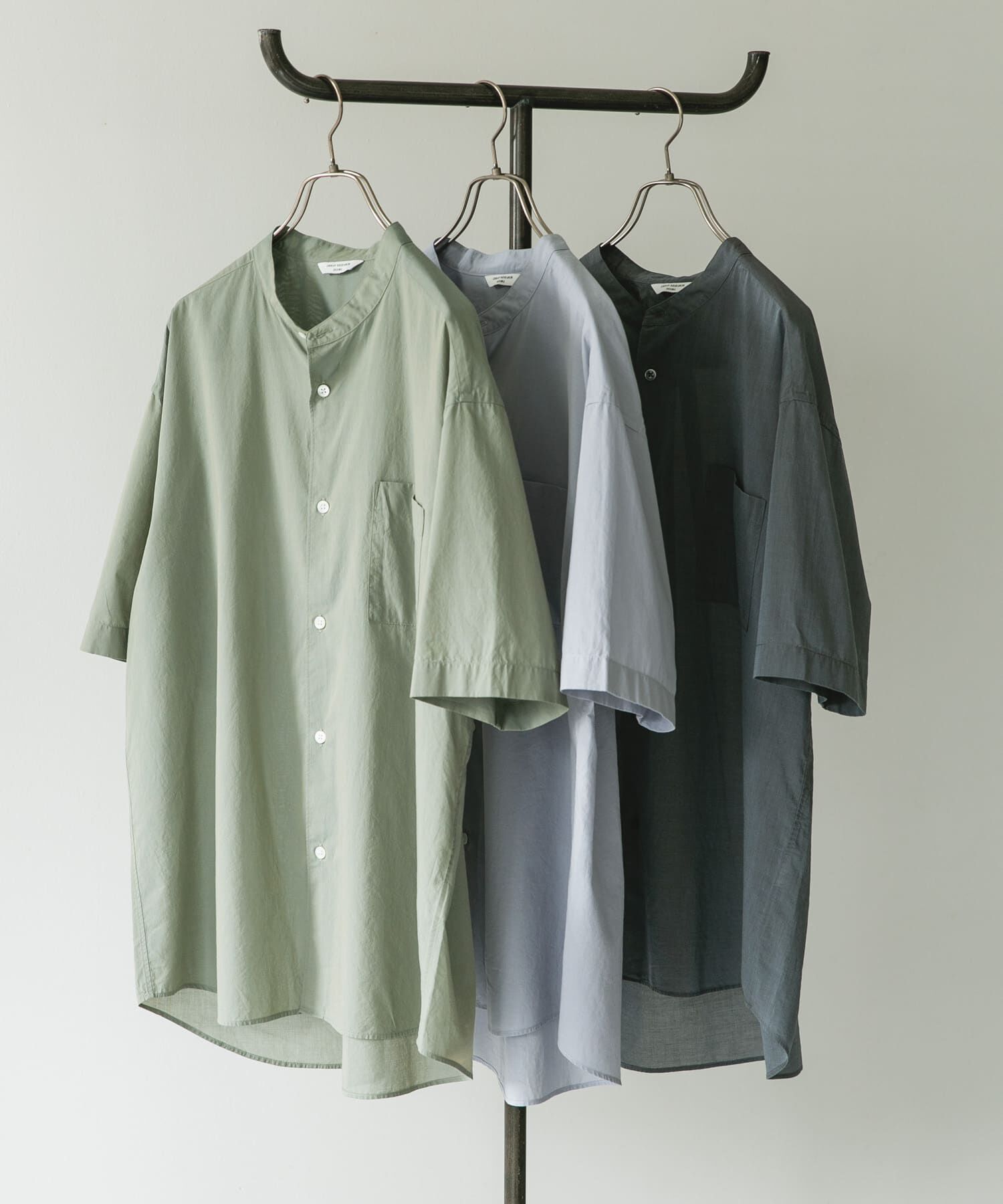 URBAN RESEARCH DOORS「玉虫シャンブレー バンドカラーシャツ」|シャツ・ブラウス|