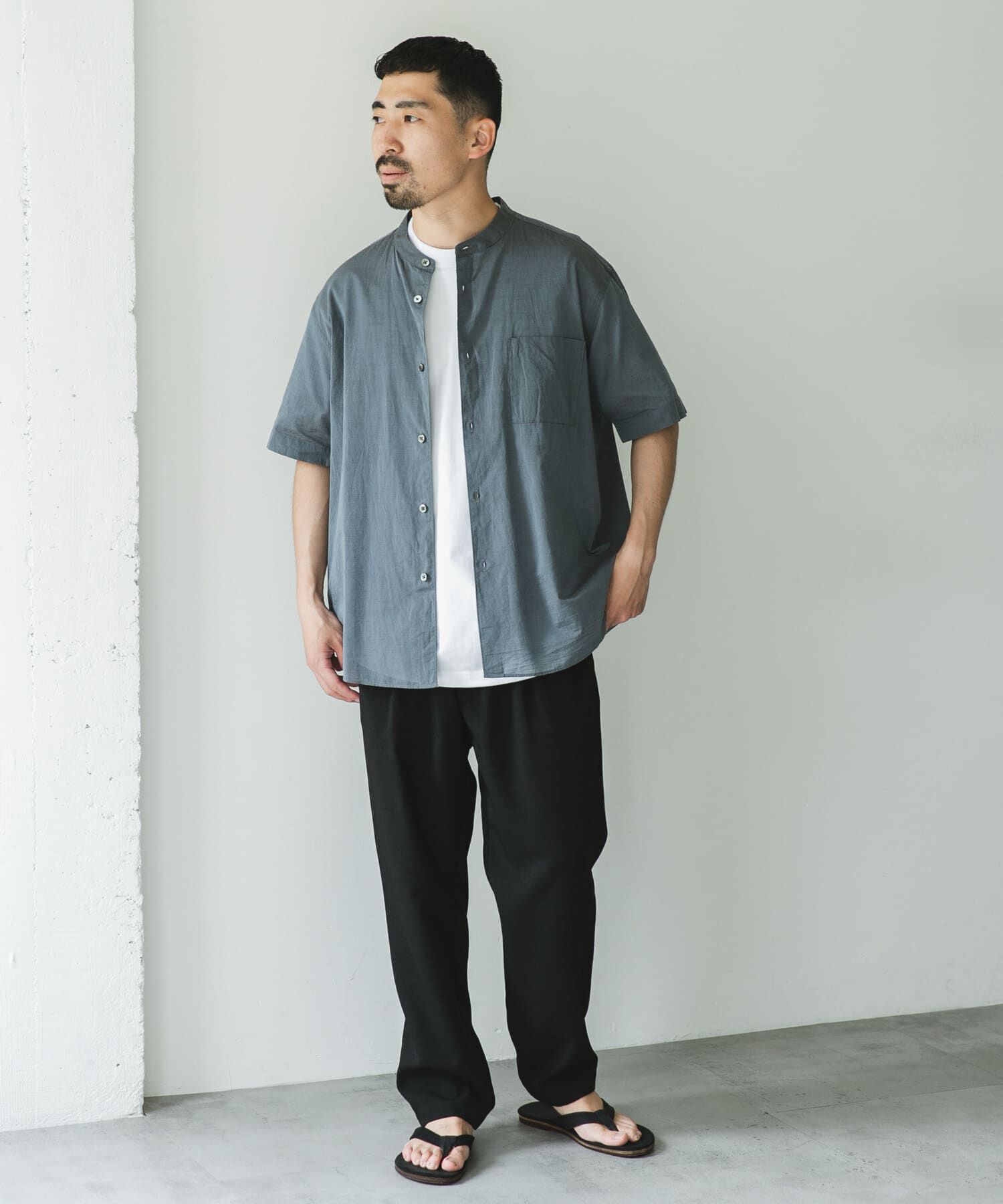 URBAN RESEARCH DOORS「玉虫シャンブレー バンドカラーシャツ」|シャツ・ブラウス|