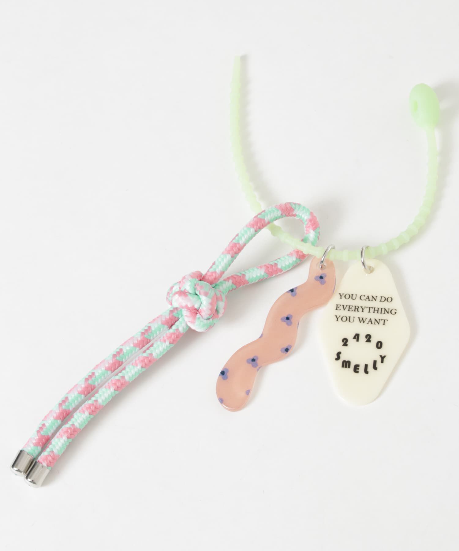 SMELLY「カラフルチャームシリコンキーチェーン」|チャーム・キーホルダー|