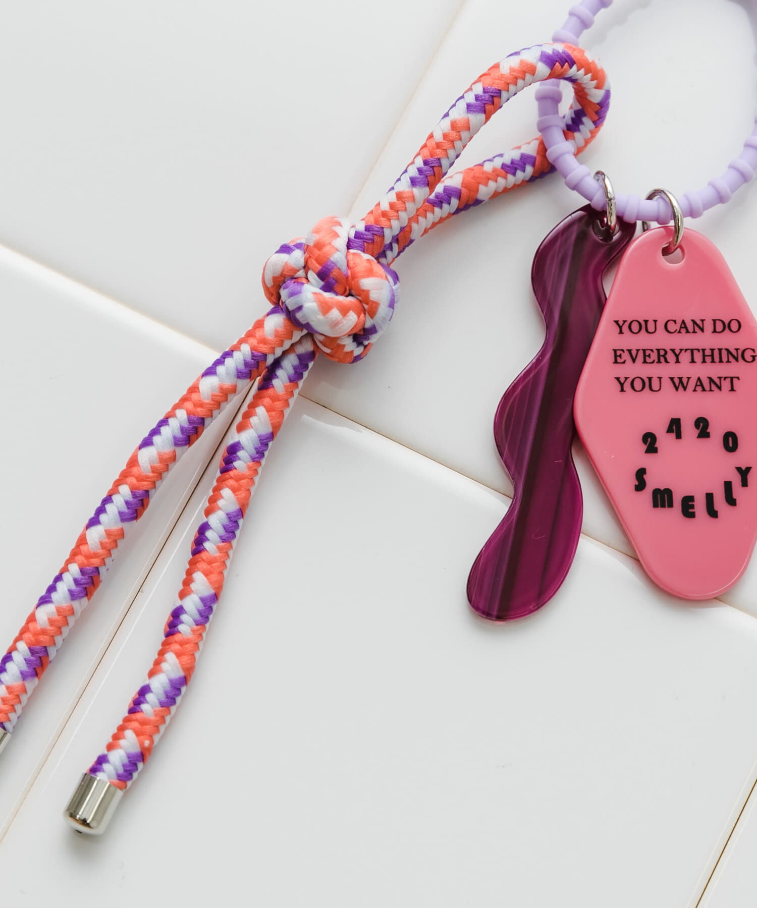 SMELLY「カラフルチャームシリコンキーチェーン」|チャーム・キーホルダー|