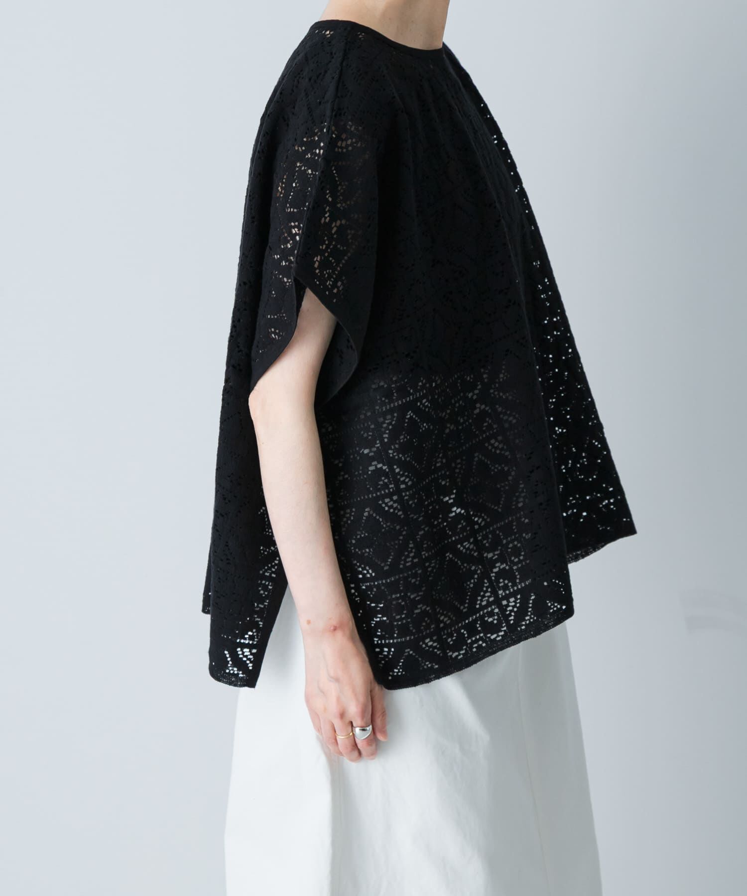 かぐれ「コットンレースポンチョプルオーバー」|Tシャツ・カットソー|