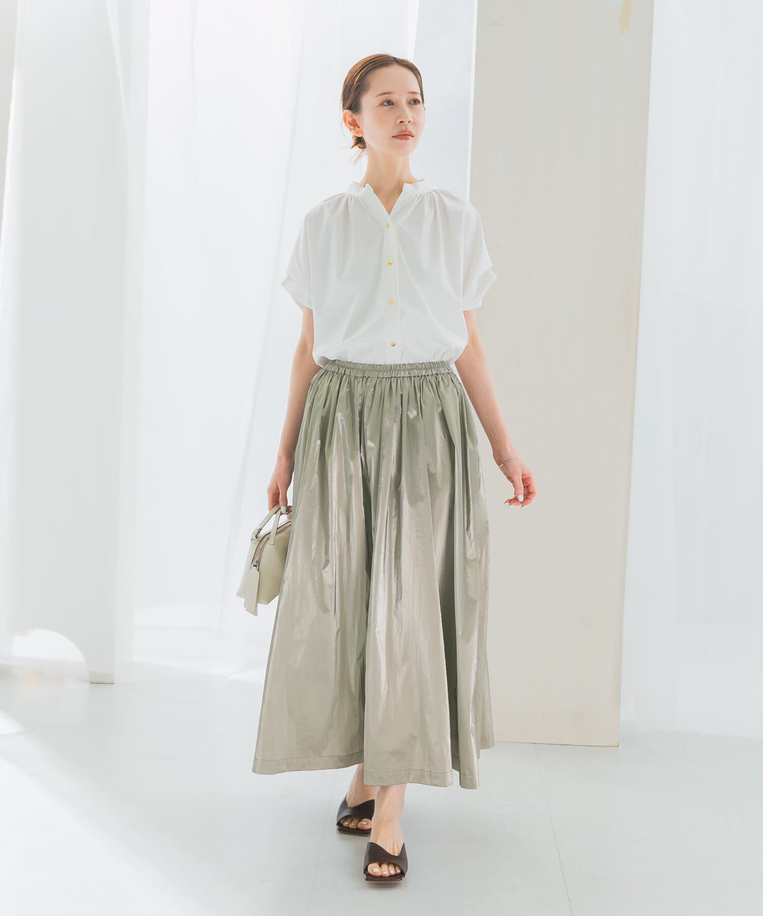 URBAN RESEARCH ROSSO「汗染防止デザインカットブラウス」|シャツ・ブラウス|