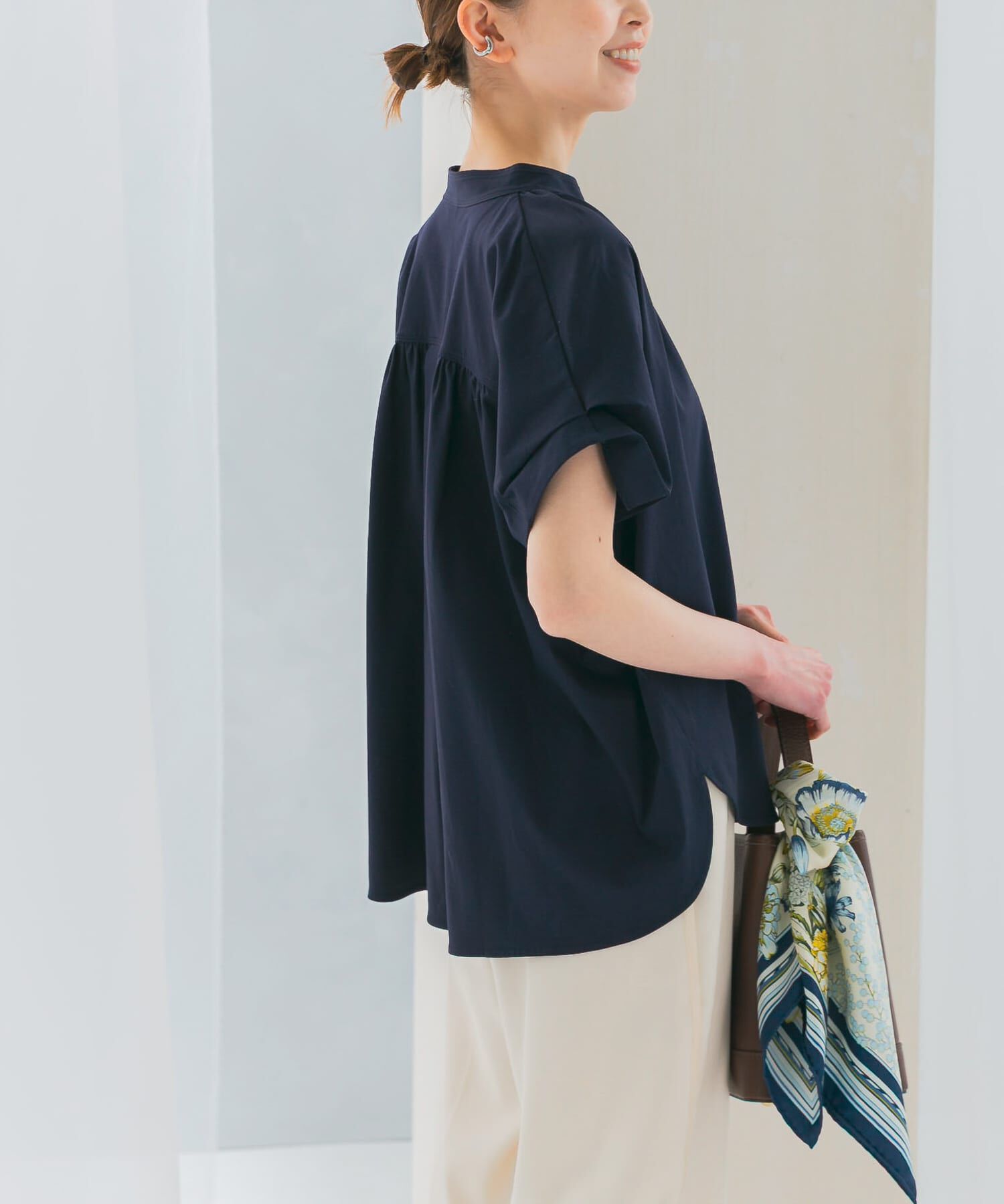 URBAN RESEARCH ROSSO「汗染防止デザインカットブラウス」|シャツ・ブラウス|