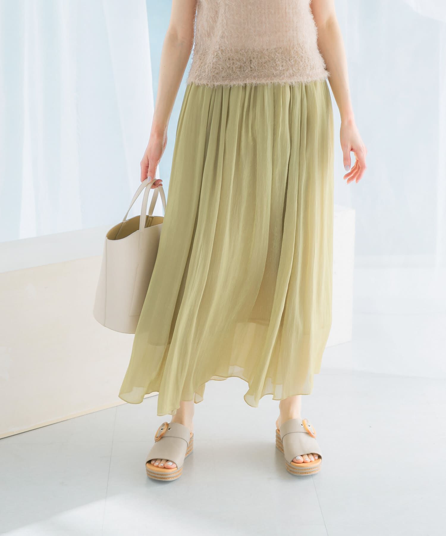 URBAN RESEARCH ROSSO「グロッシーギャザーフレアスカート」|スカート|グリーン系その他