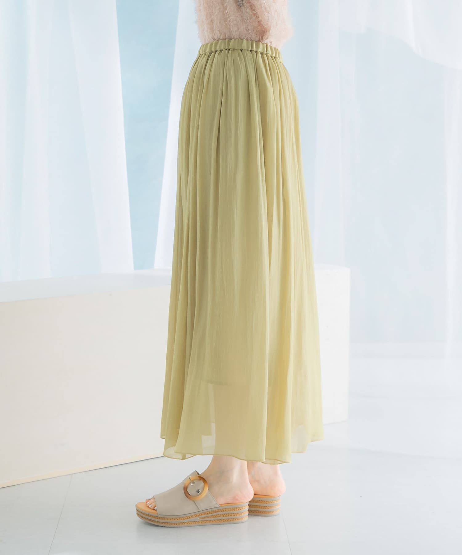 URBAN RESEARCH ROSSO「グロッシーギャザーフレアスカート」|スカート|