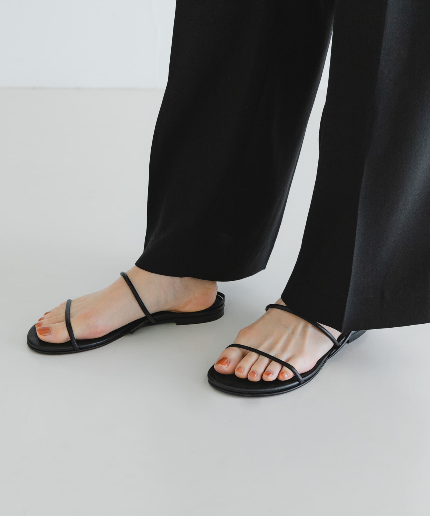 URBAN RESEARCH「LAOCOONTE　ALUA Sofia」|サンダル|