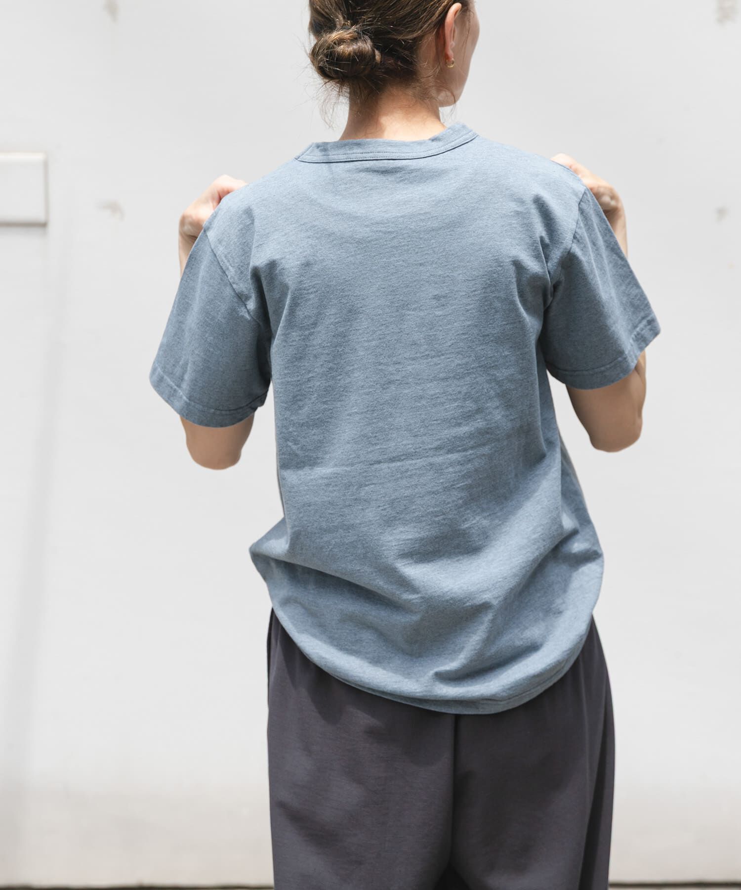 URBAN RESEARCH DOORS「FORK&SPOON　オーバーダイロゴTシャツ」|Tシャツ・カットソー|