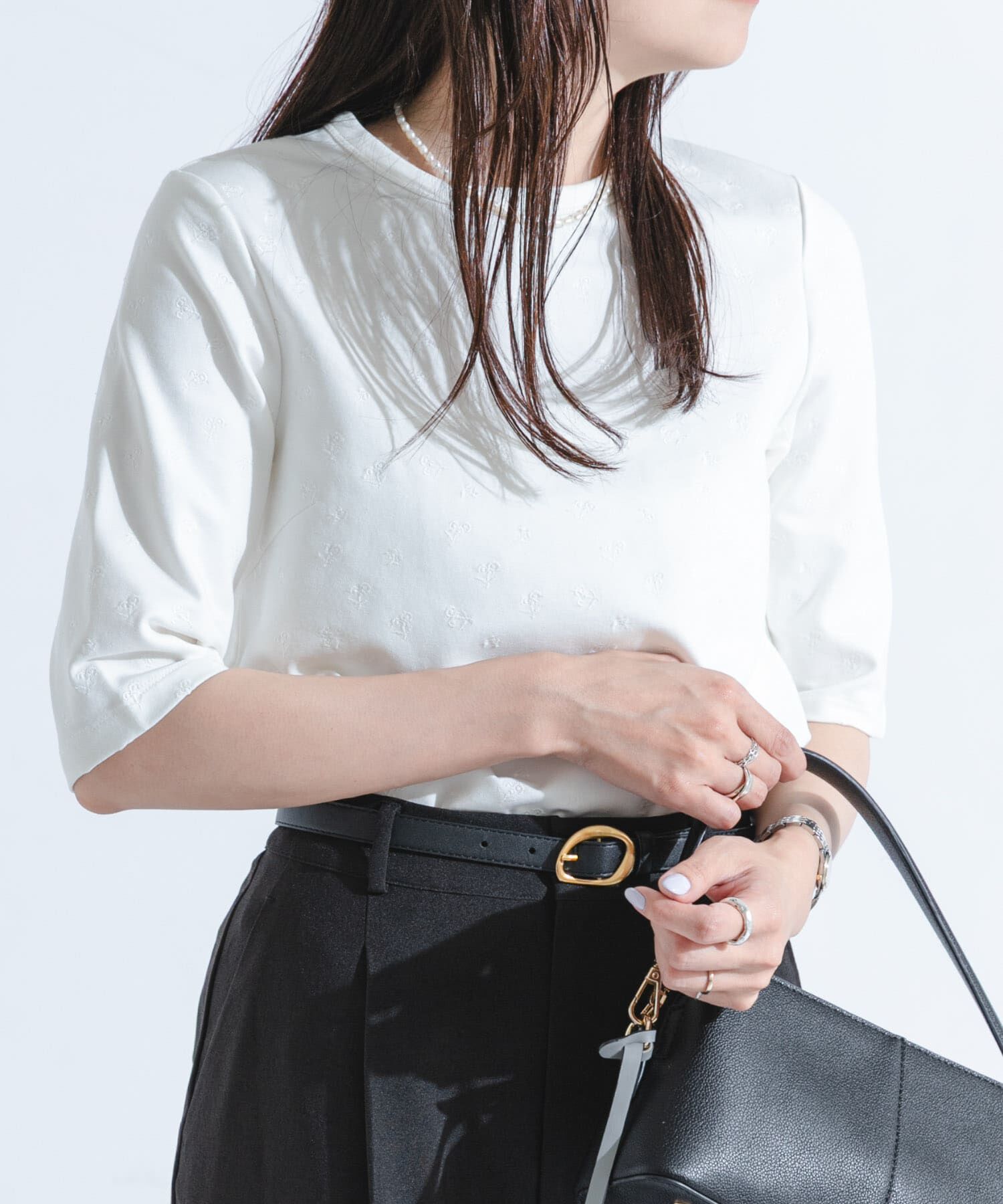 URBAN RESEARCH ROSSO「F by ROSSO　フラワー刺繍5分袖Tシャツ」|Tシャツ・カットソー|