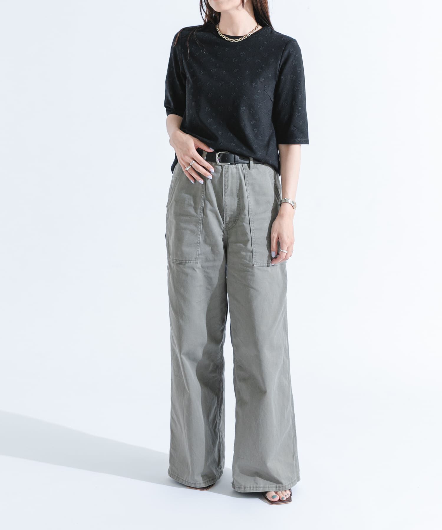 URBAN RESEARCH ROSSO「F by ROSSO　フラワー刺繍5分袖Tシャツ」|Tシャツ・カットソー|