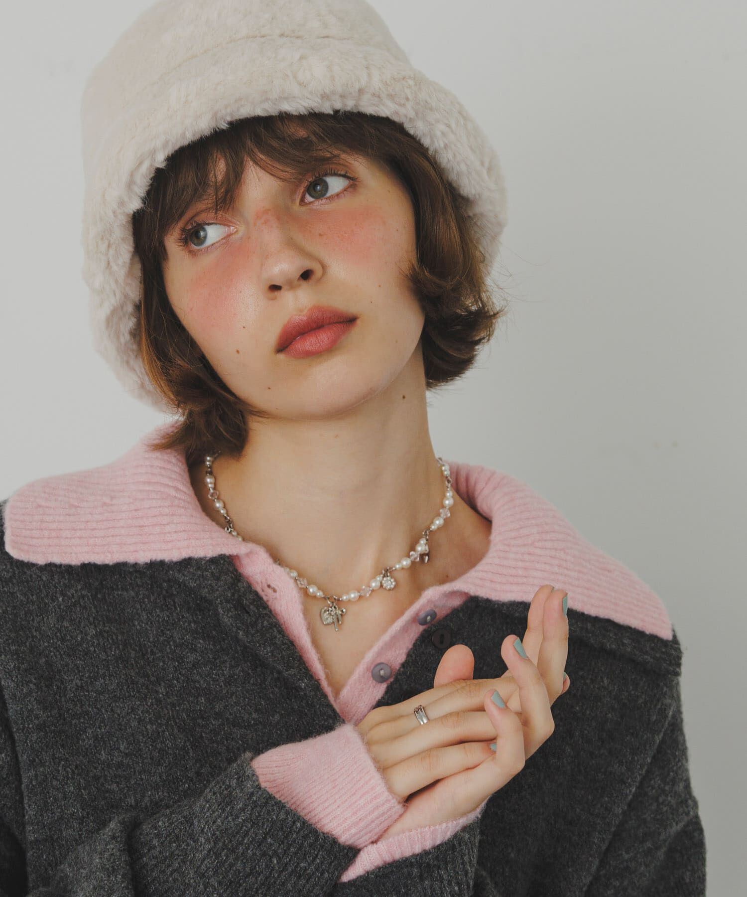 SMELLY「キラキラチャームパールネックレス」|ネックレス|