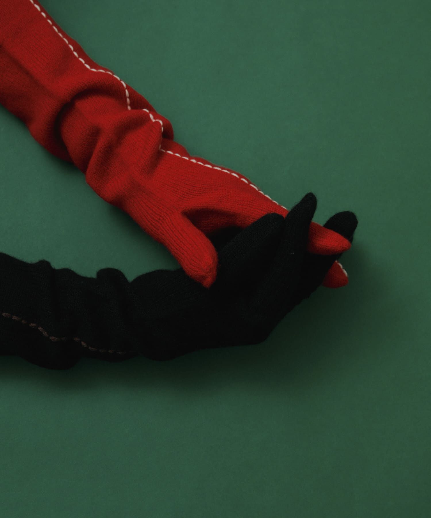 ＵＲＢＳ「kokyo　Long Stitch Gloves」|手袋|