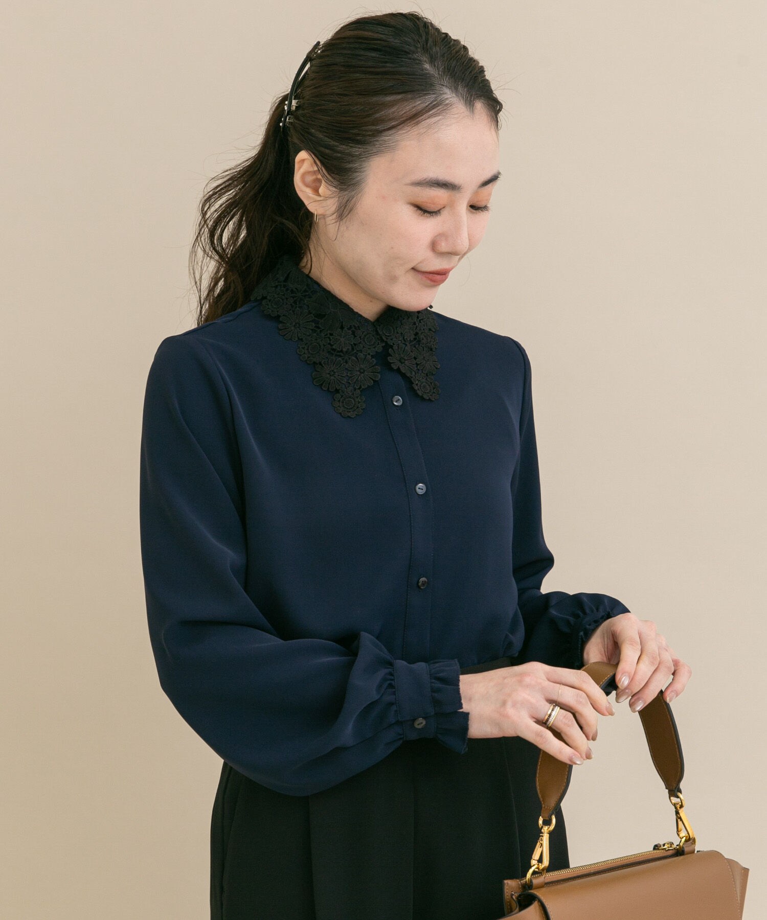 URBAN RESEARCH ROSSO「『WEB/一部店舗限定』レースカラーブラウス」|シャツ・ブラウス|