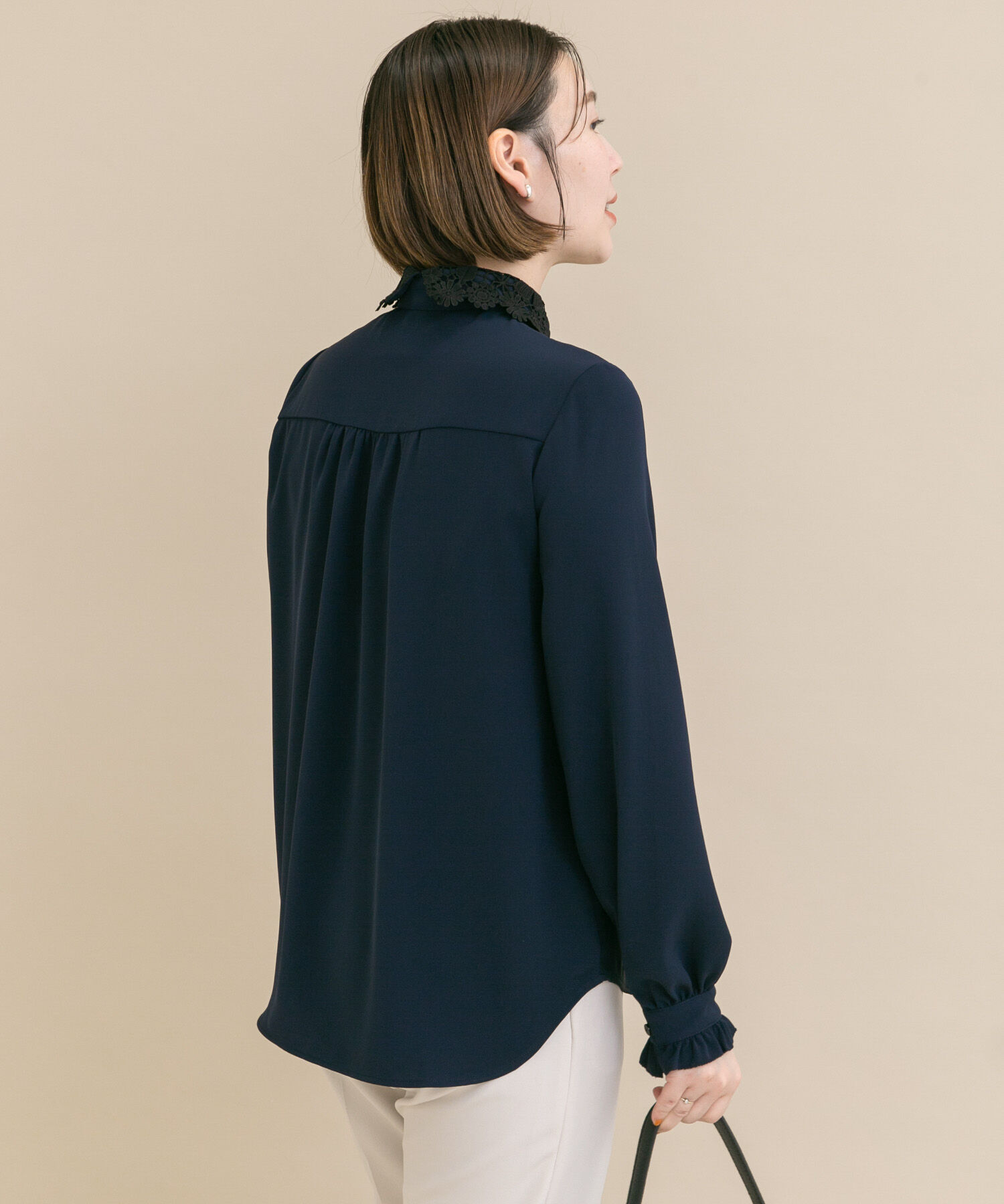 URBAN RESEARCH ROSSO「『WEB/一部店舗限定』レースカラーブラウス」|シャツ・ブラウス|