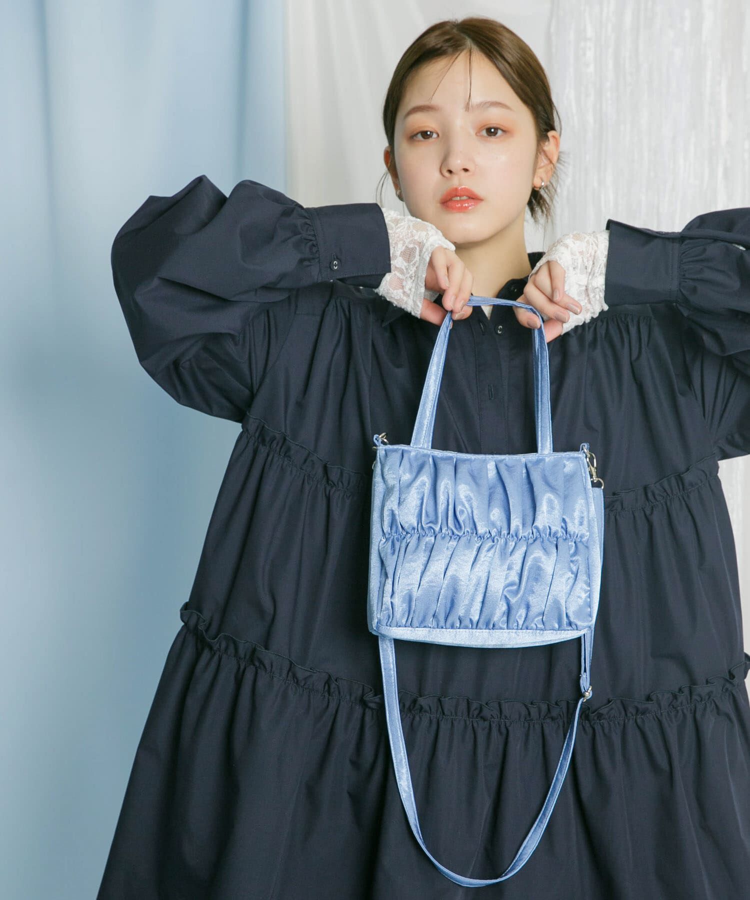  「サテンギャザーハンドBAG」|ハンドバッグ|