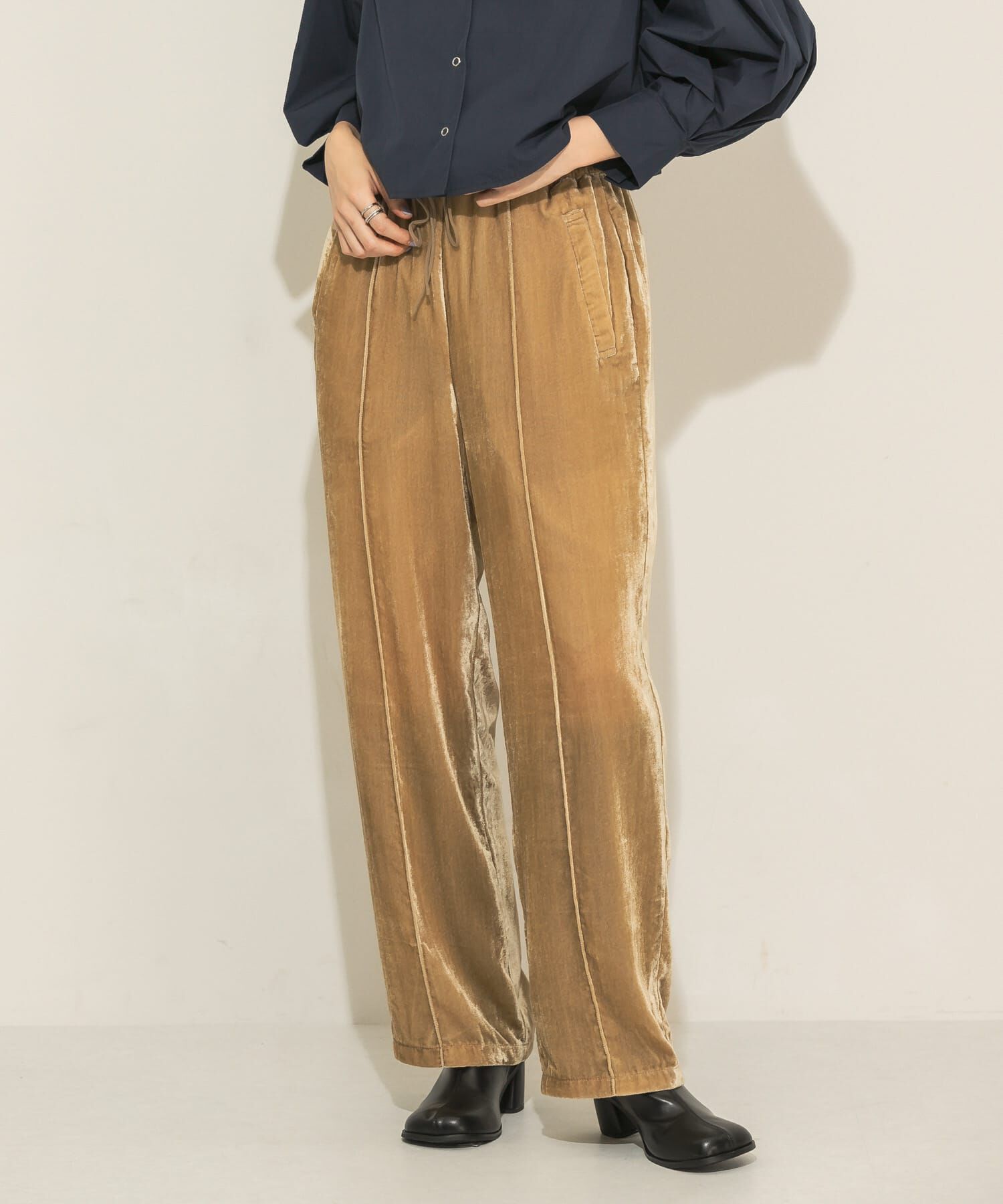  「ベロアトラックパンツ」|その他|