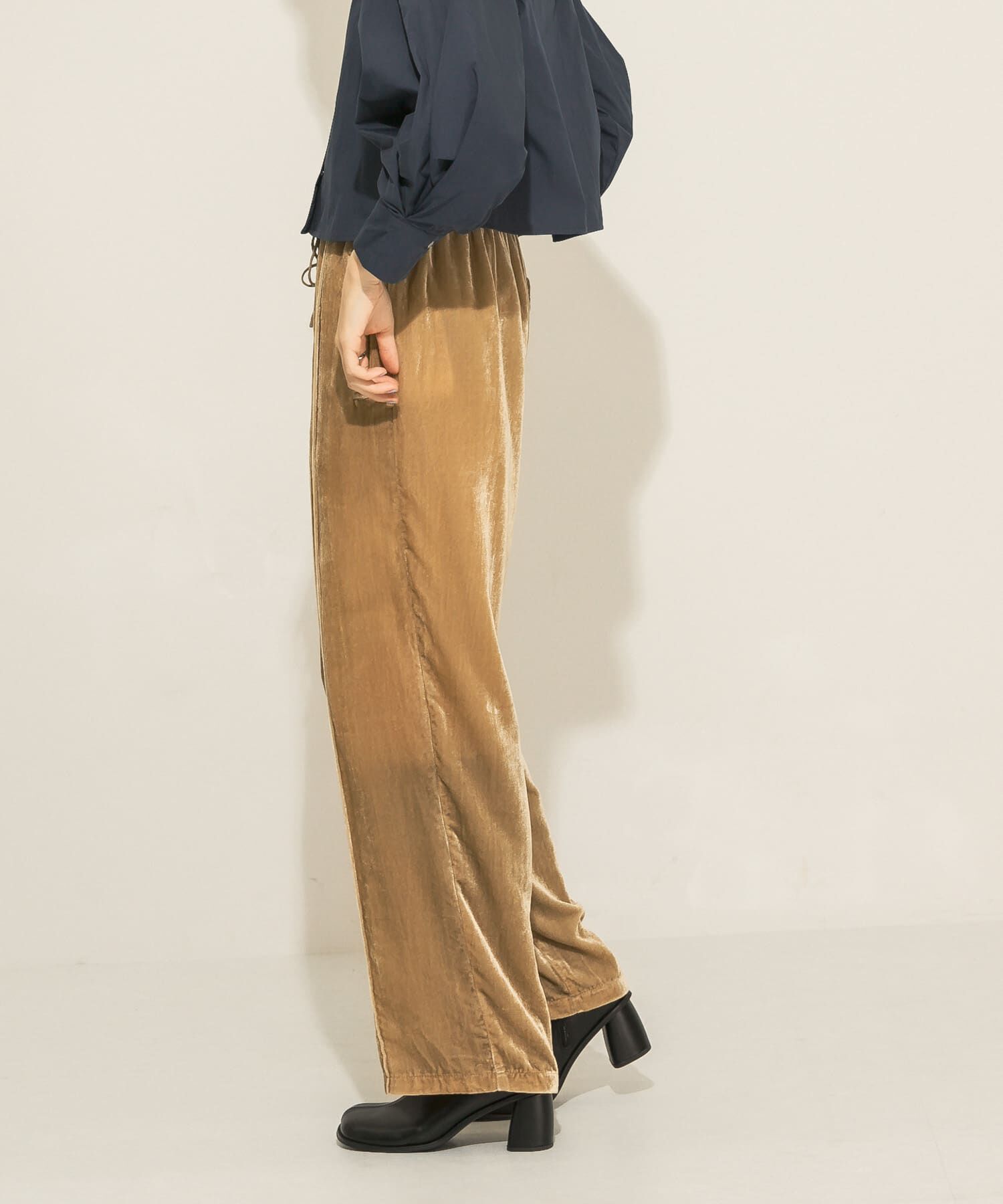  「ベロアトラックパンツ」|その他|