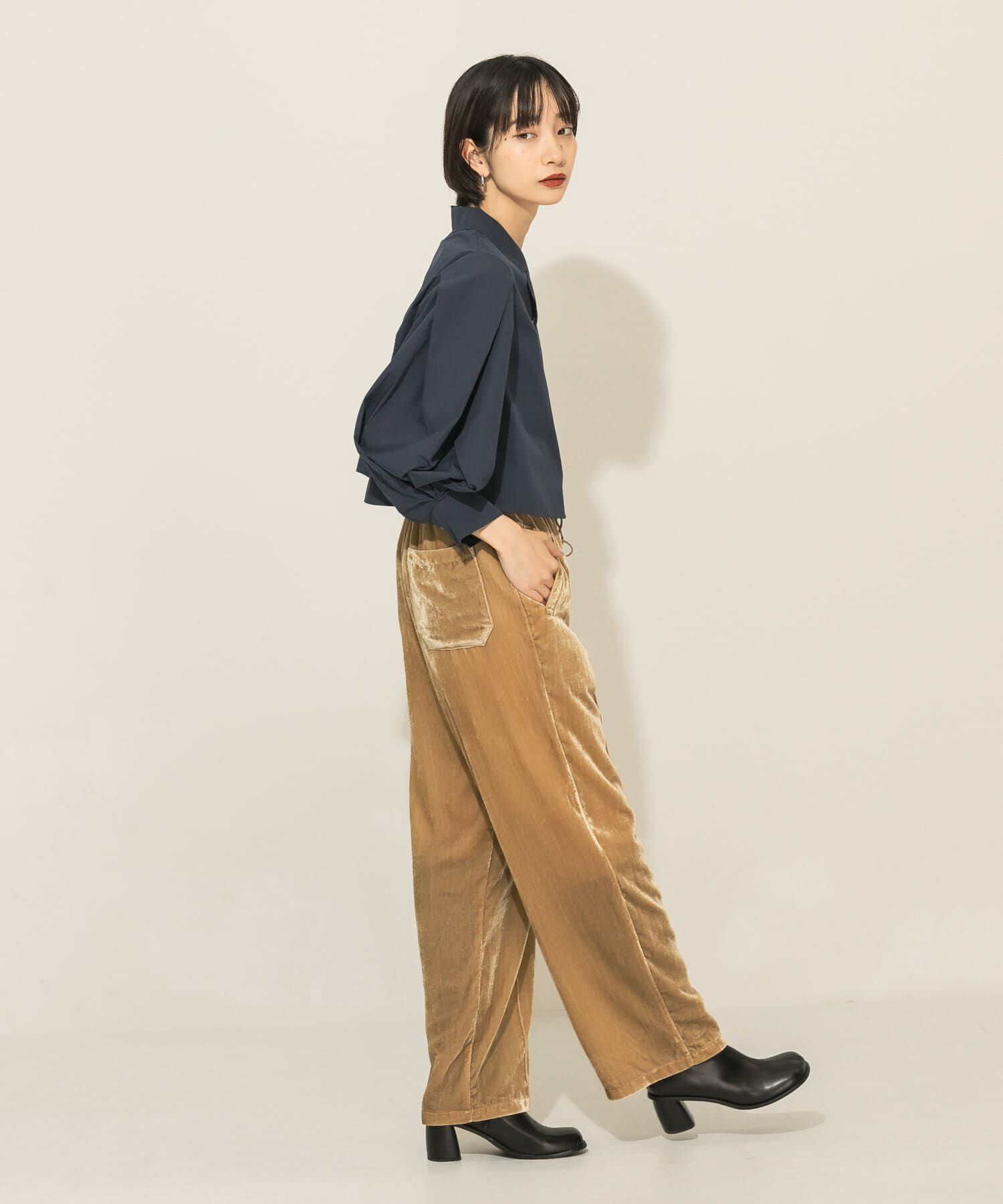  「ベロアトラックパンツ」|その他|