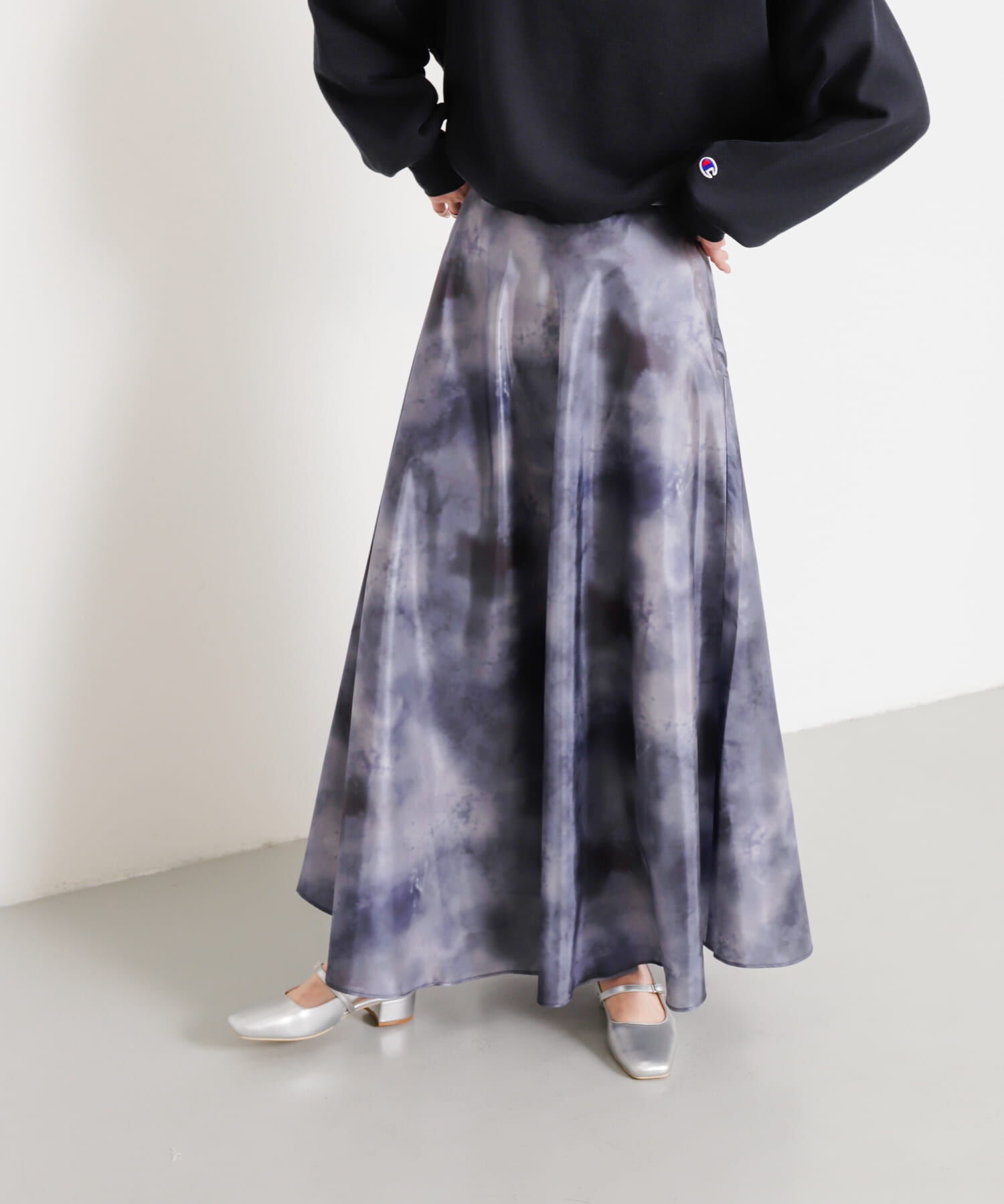 SENSE OF PLACE by URBAN RESEARCH「ボカシプリントロングスカート」|スカート|