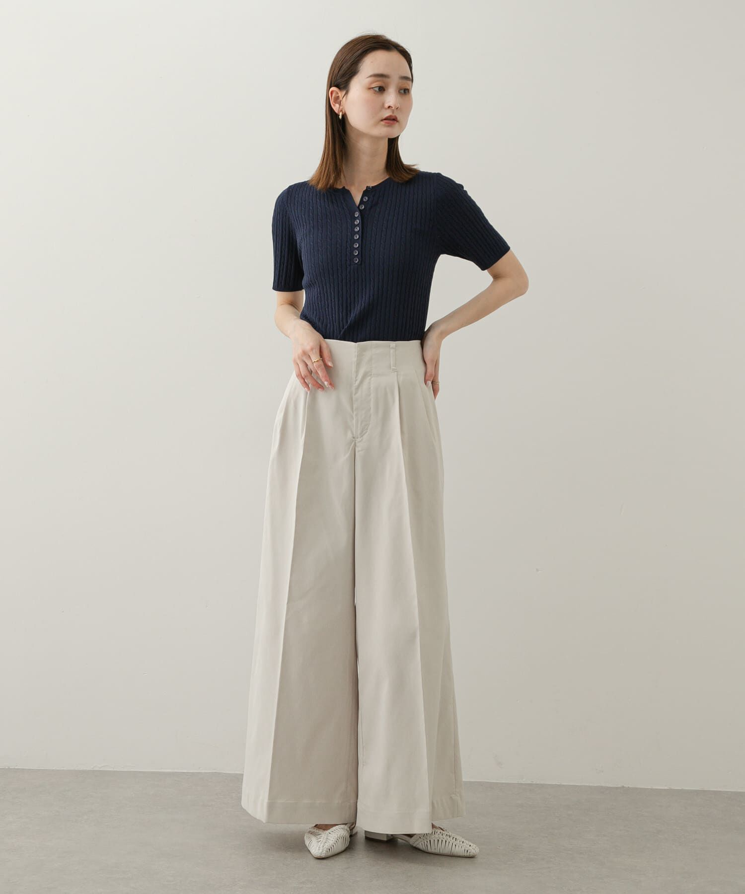 SENSE OF PLACE by URBAN RESEARCH「ヘンリーネックミニケーブルセーター(半袖)」|ニット・セーター|