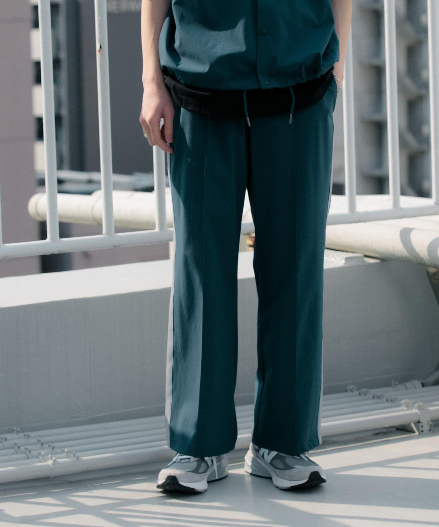 SENSE OF PLACE by URBAN RESEARCH「Uiscel　4wayストレッチサイドラインパンツ」|その他|