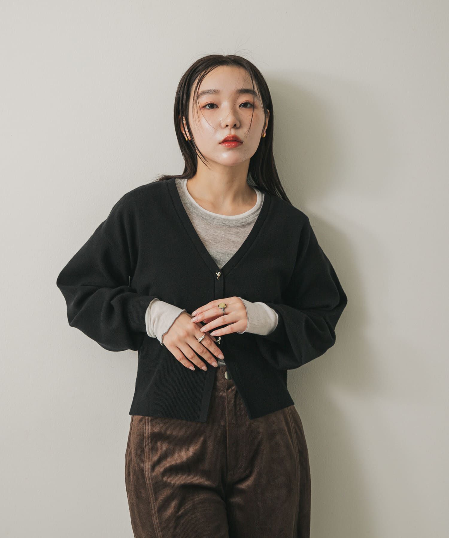 SENSE OF PLACE by URBAN RESEARCH「ニュアンスボタンVネックカーディガン」|カーディガン|