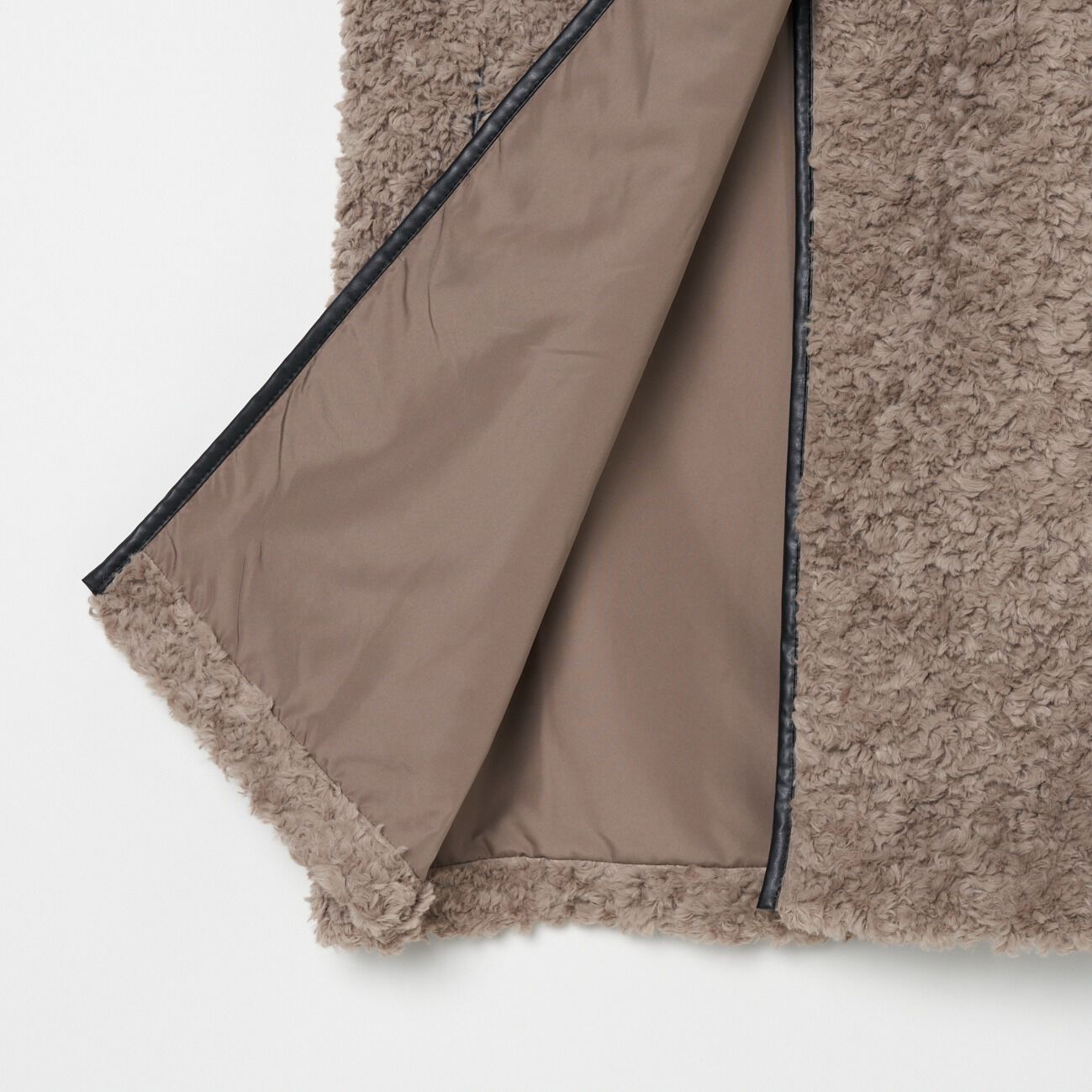  「THREE DOTS POODLE BOA GILET」|デニムジャケット|