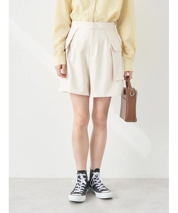 earth music&ecology「デザインポケットショートパンツ」|その他|Light beige