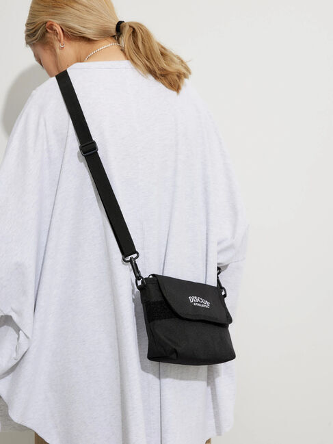  「DISCUS ショルダーバッグ」|ハンドバッグ|ブラック