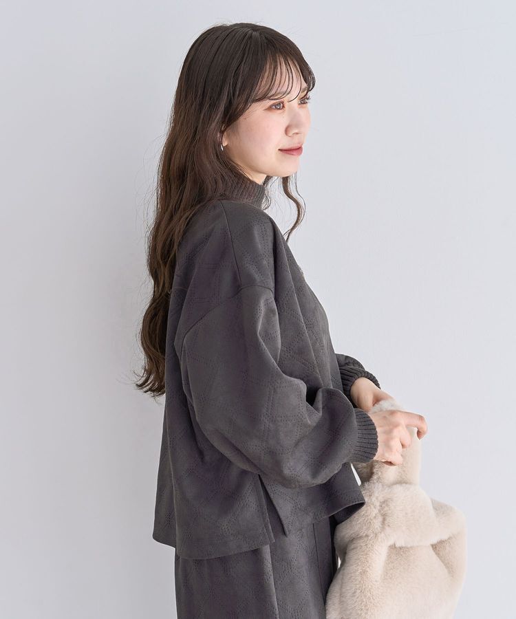 Green Parks「・ELENCARE DUE エンボスプルオーバー」|Tシャツ・カットソー|