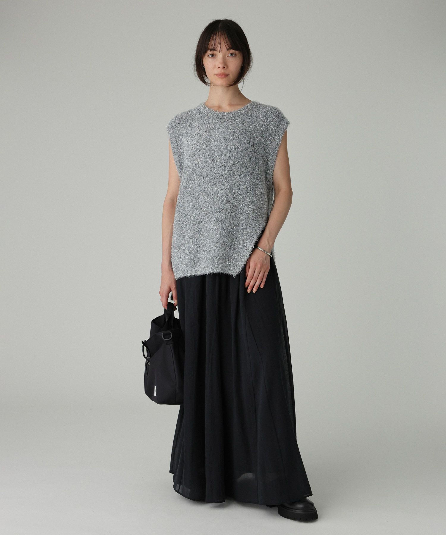 BABYLONE「スパークルアシメヘムニットベスト」|ニット・セーター|