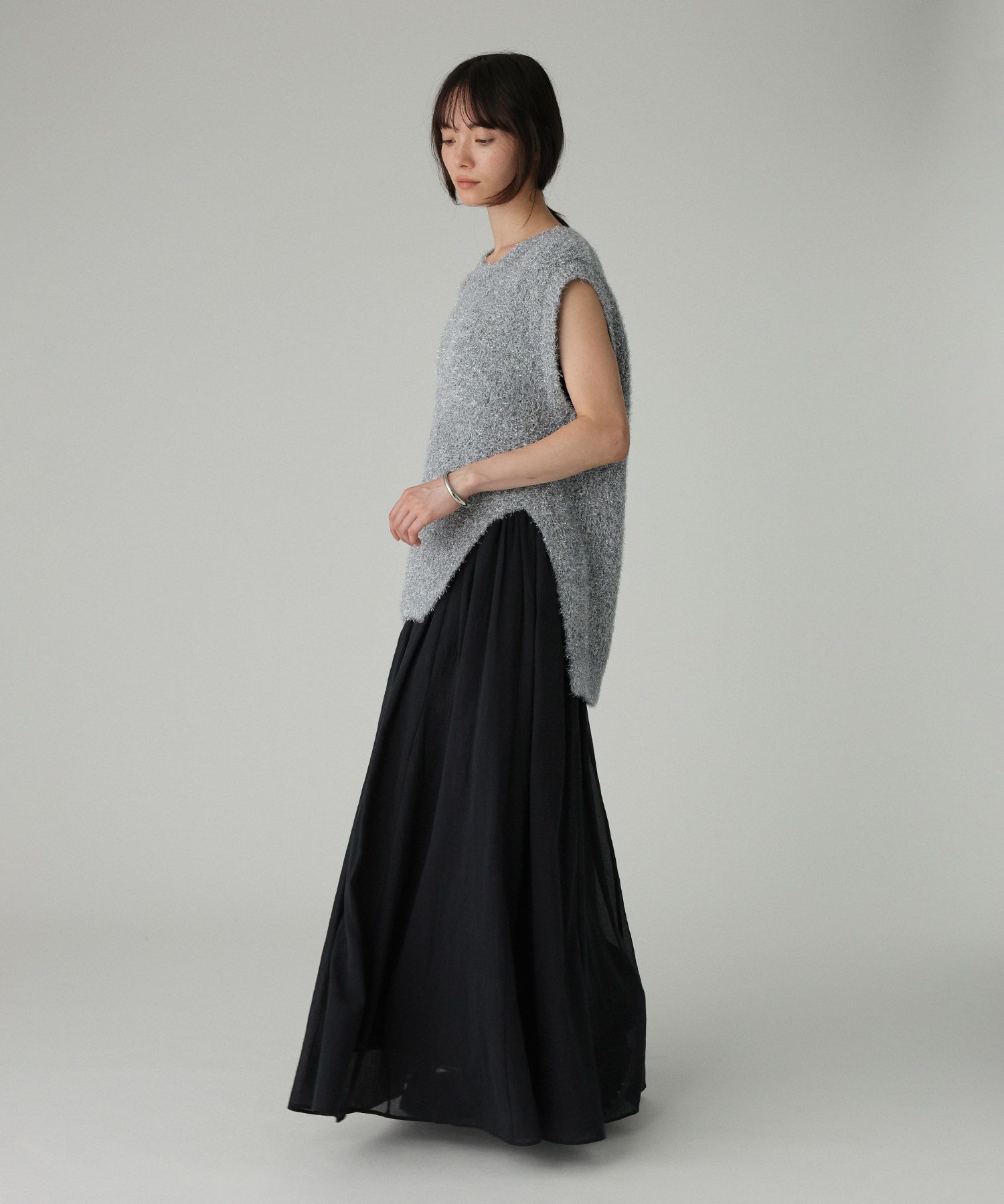 BABYLONE「スパークルアシメヘムニットベスト」|ニット・セーター|