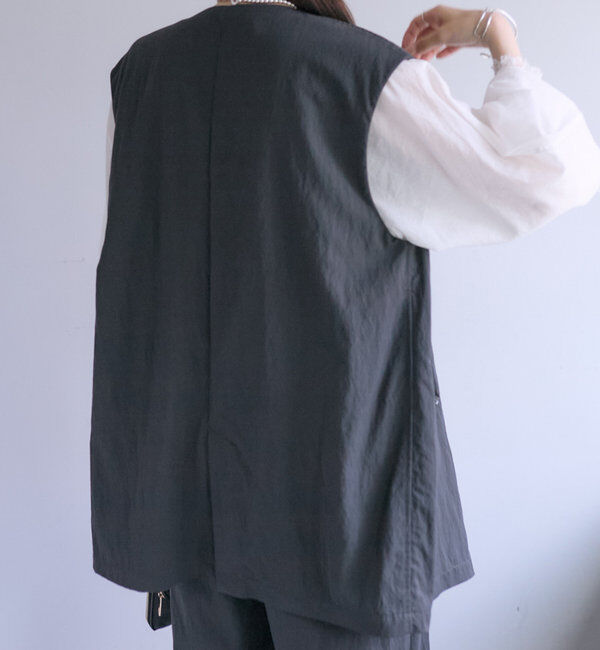  「【リバイバル】ノーカラーダブルデザインジレベスト」|ダウンベスト・ベスト|