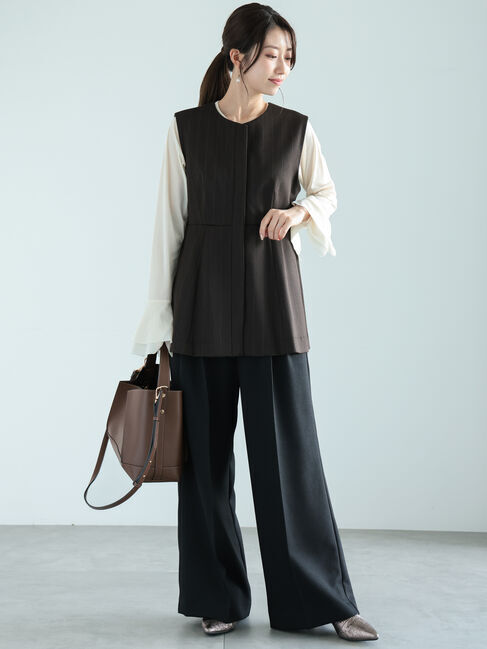 Te chichi「ファブリックアソートペプラムジレ」|ダウンベスト・ベスト|