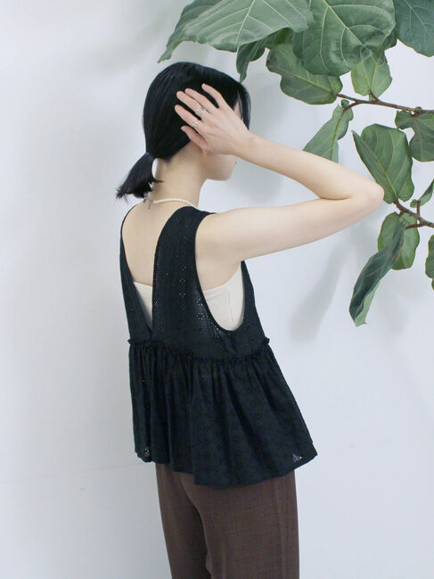 Samansa Mos2 blue「カットワークレースベスト」|シャツ・ブラウス|