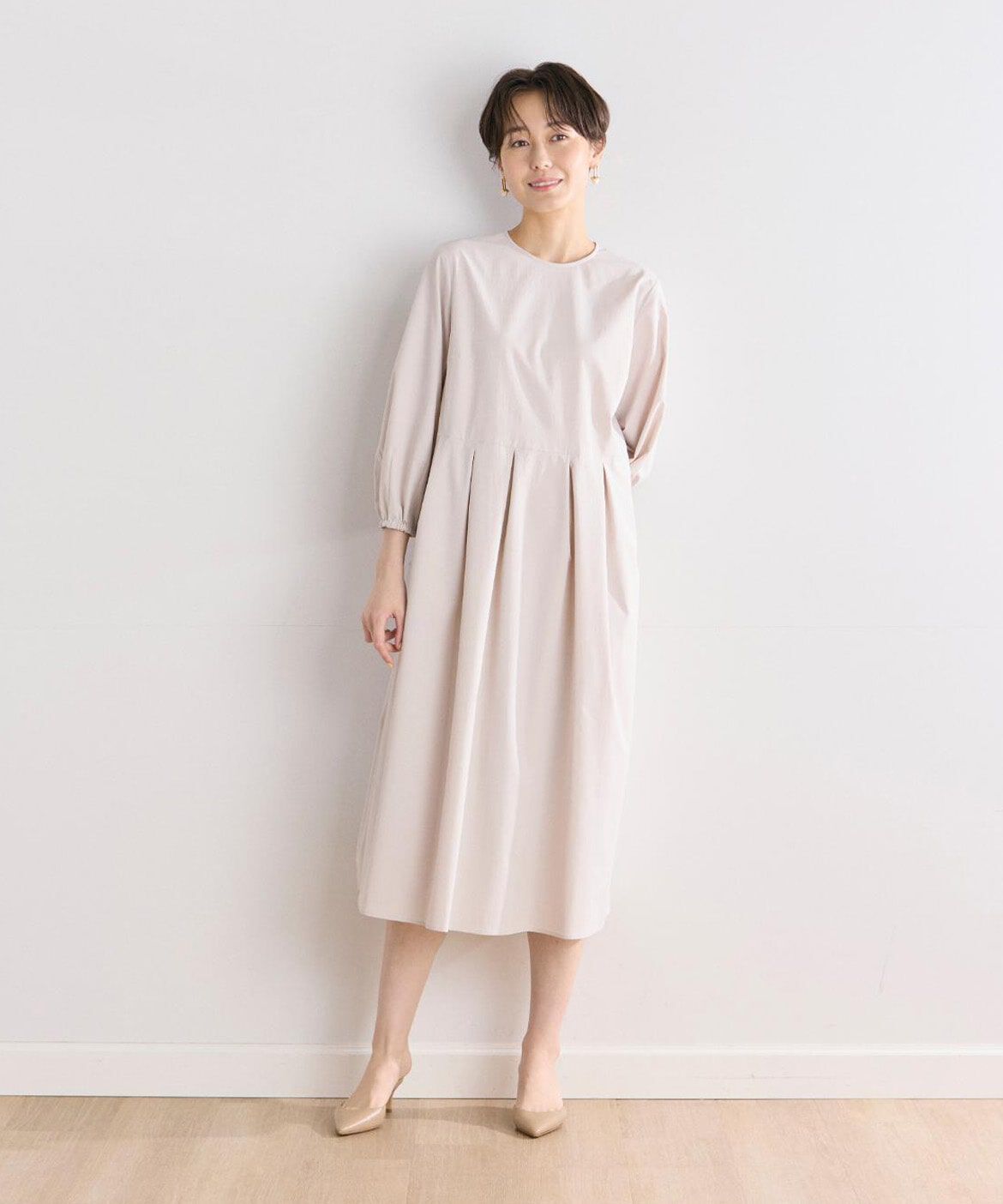 7-IDconcept.「《大きいサイズ》コットンライクウエスト切替ワンピース」|ワンピース|ベージュ2