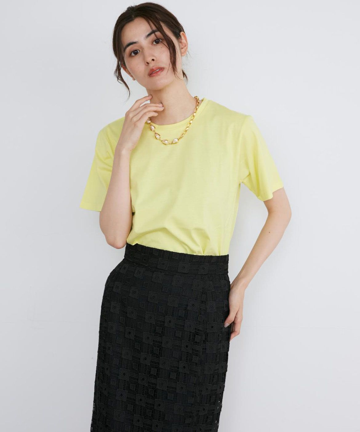 INED「《大きいサイズ》ベーシック半袖Tシャツ」|Tシャツ・カットソー|イエロー