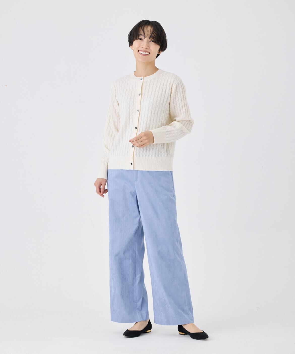 I.T.'S international「ケーブル柄クルーネックカーディガン」|カーディガン|