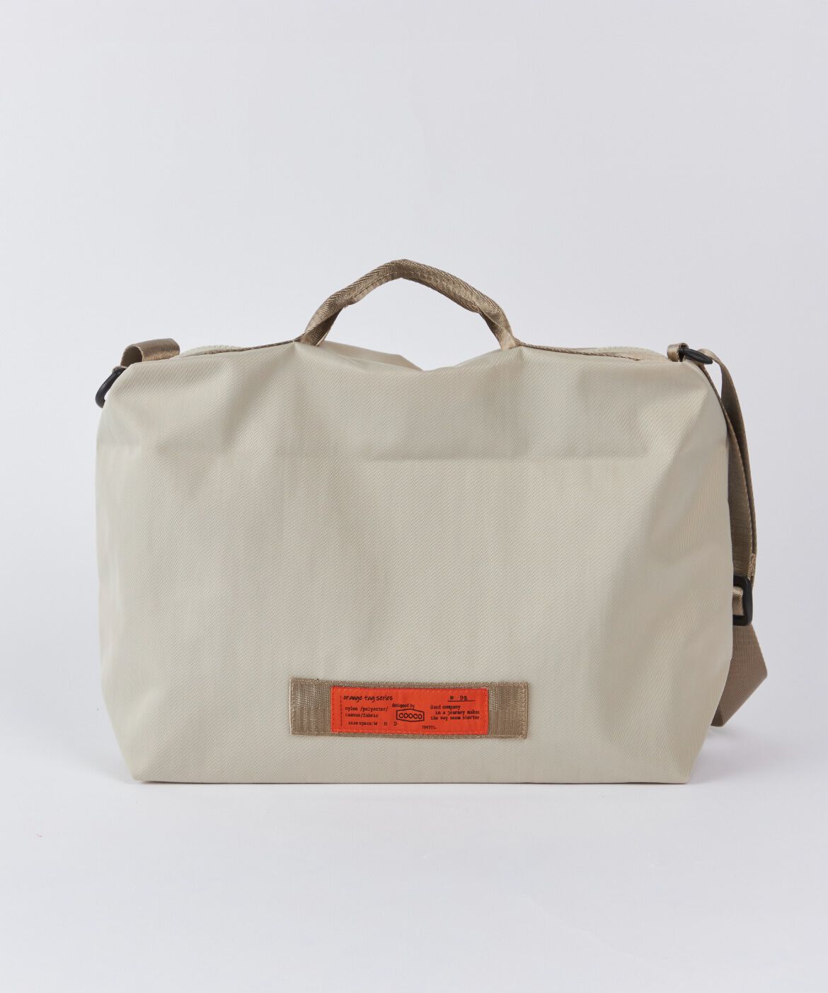 DAY by DAY it&rsquo;s international「撥水ショルダーバッグ/A4対応《COOCO/クーコ》」|ショルダー・メッセンジャー|