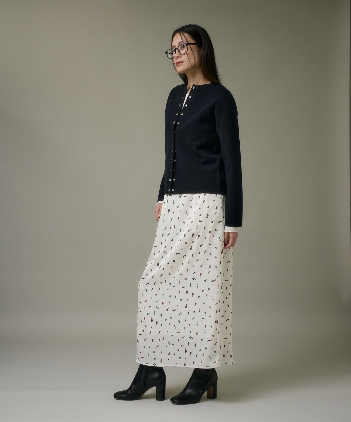 DAY by DAY it&rsquo;s international「ドットボタンニットカーディガン」|カーディガン|