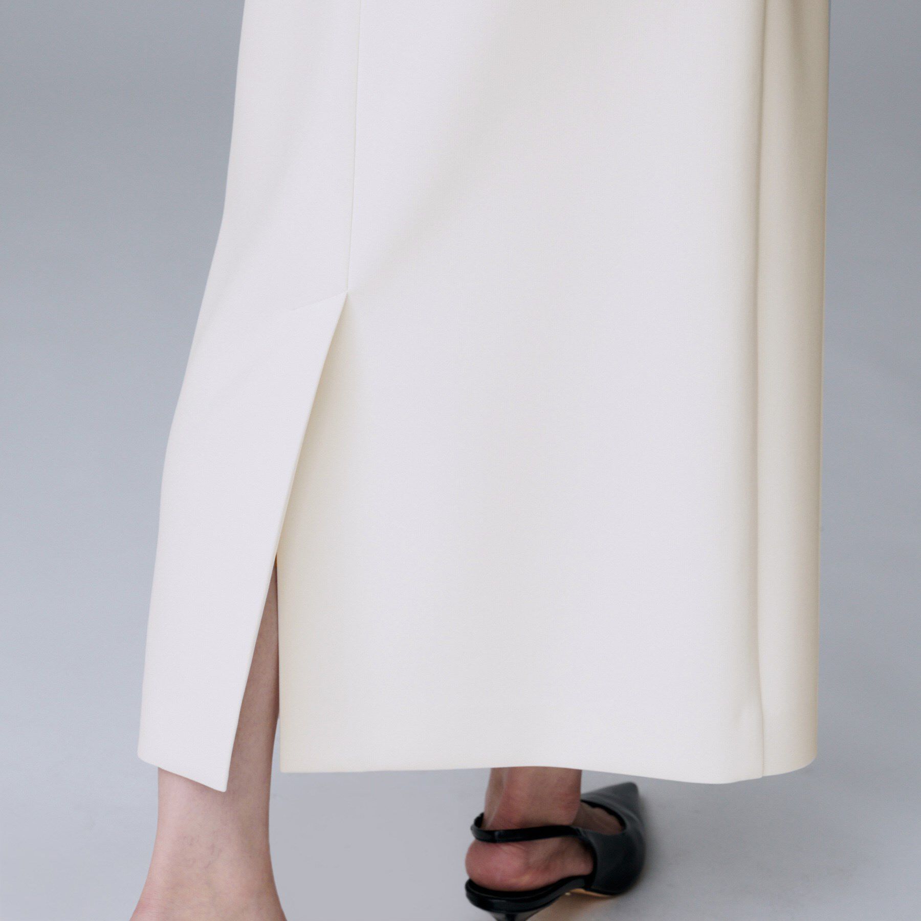 UNTITLED「【ウエストゴム/タイト/スポーティー】ダンボールジャージスカート」|スカート|