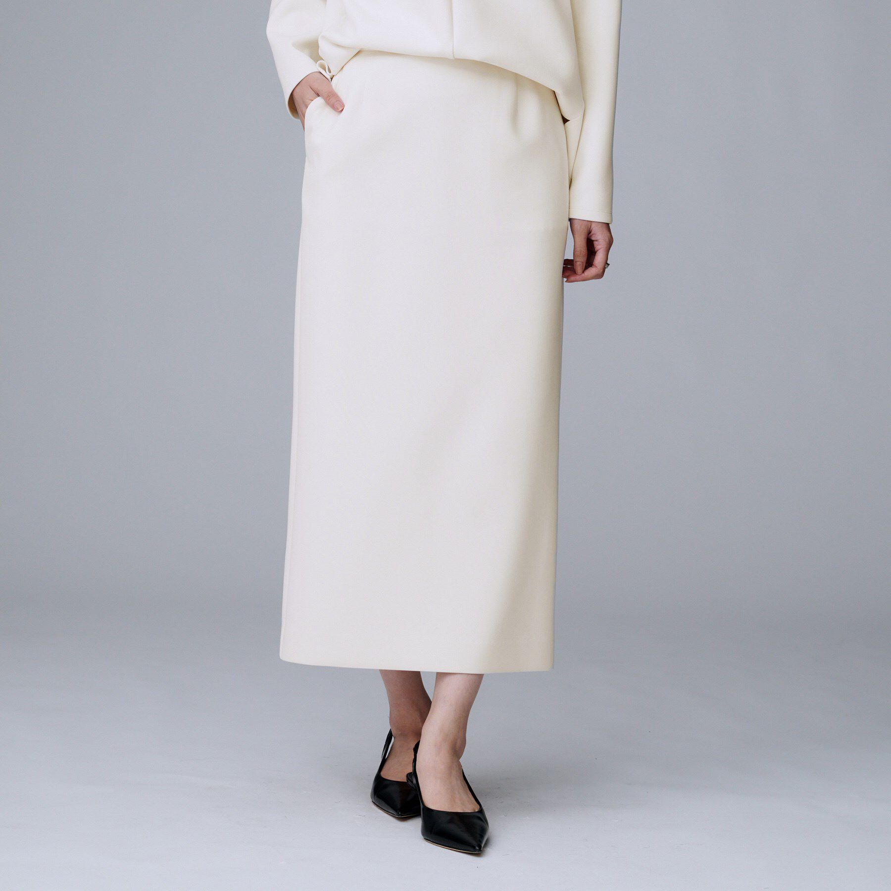 UNTITLED「【ウエストゴム/タイト/スポーティー】ダンボールジャージスカート」|スカート|