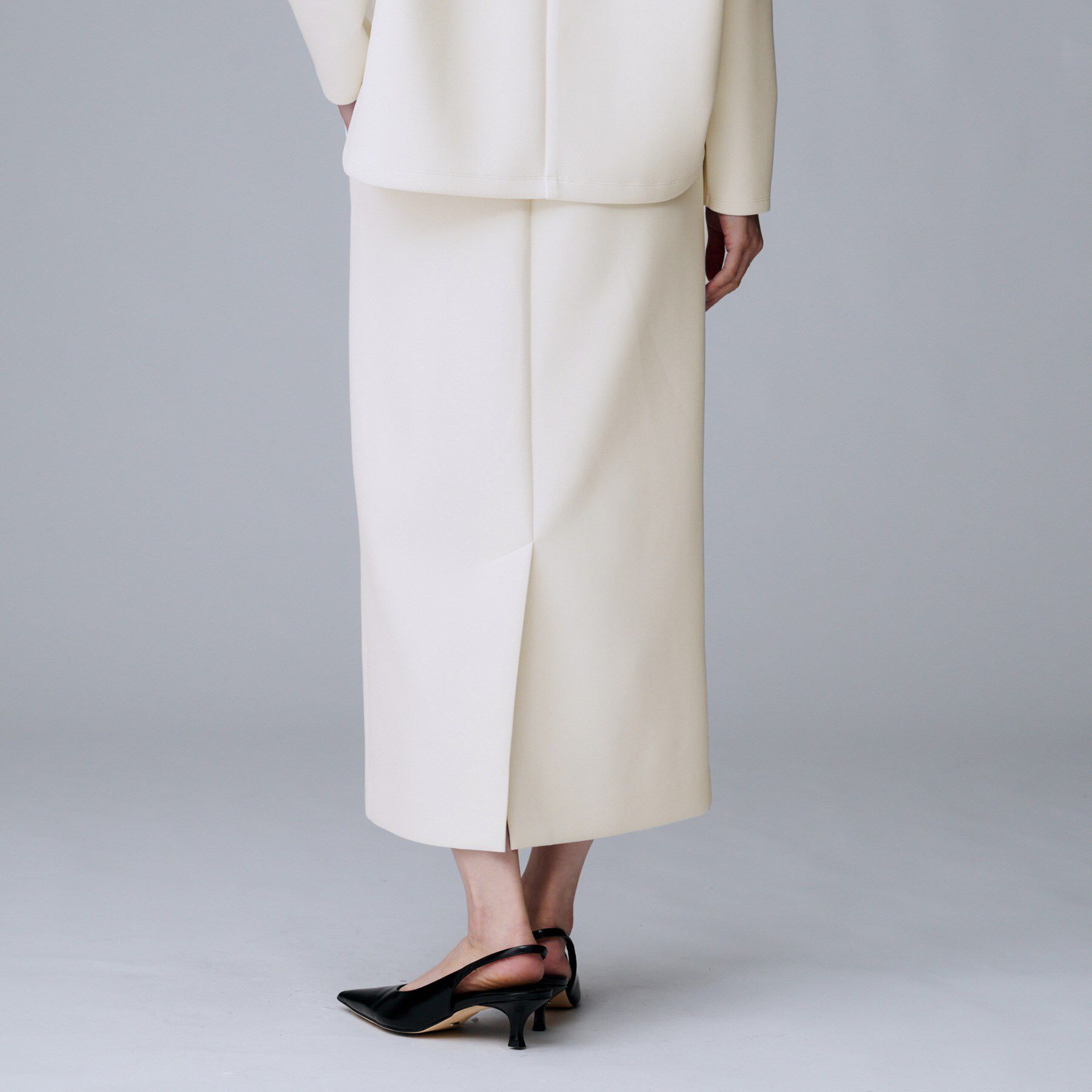 UNTITLED「【ウエストゴム/タイト/スポーティー】ダンボールジャージスカート」|スカート|