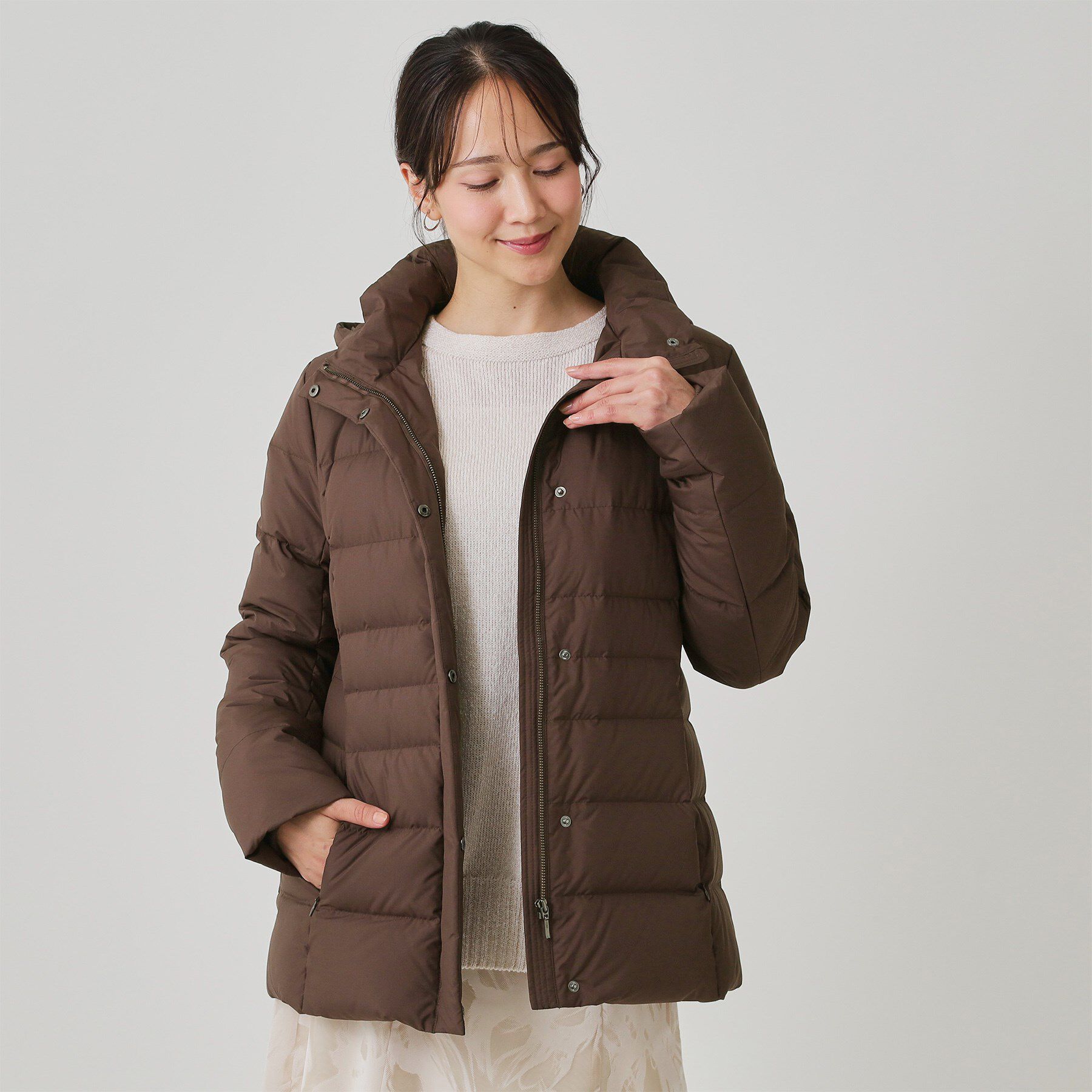 COUP DE CHANCE「【フランス産ホワイトダックダウン／FP800保温性◎／抗菌防臭／手洗い可】ミドル丈ダウンコート」|ダウン|ブラウン(044)