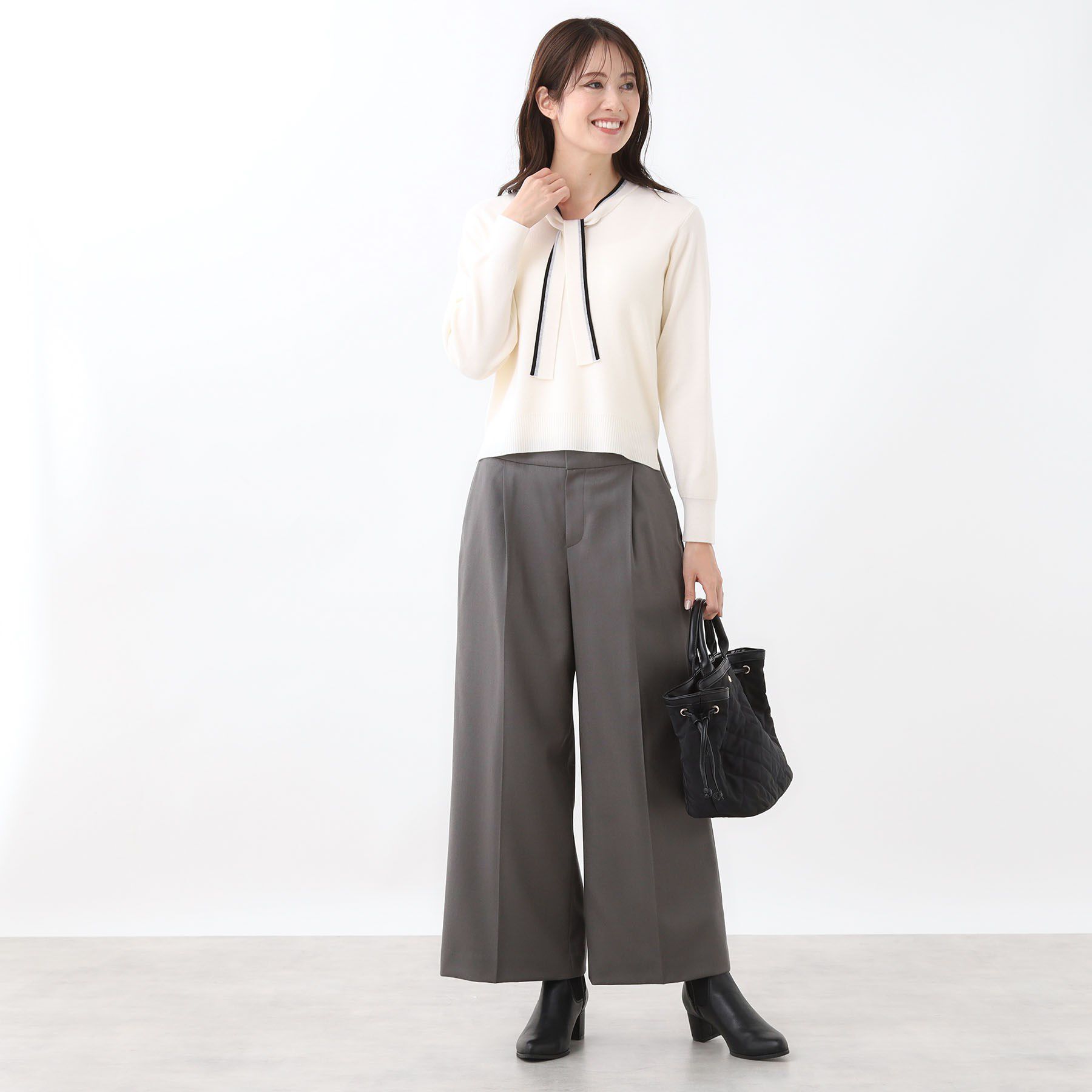 Reflect「【秋映え／なめらかな着心地】バイカラーボウタイ付きニット」|ニット・セーター|