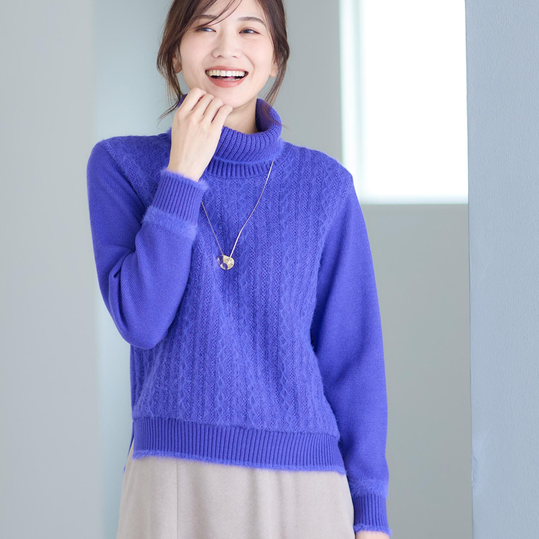 Reflect「【ほんのりラメ感◎】ふわふわフェザーヤーンハイネックニット」|ニット・セーター|