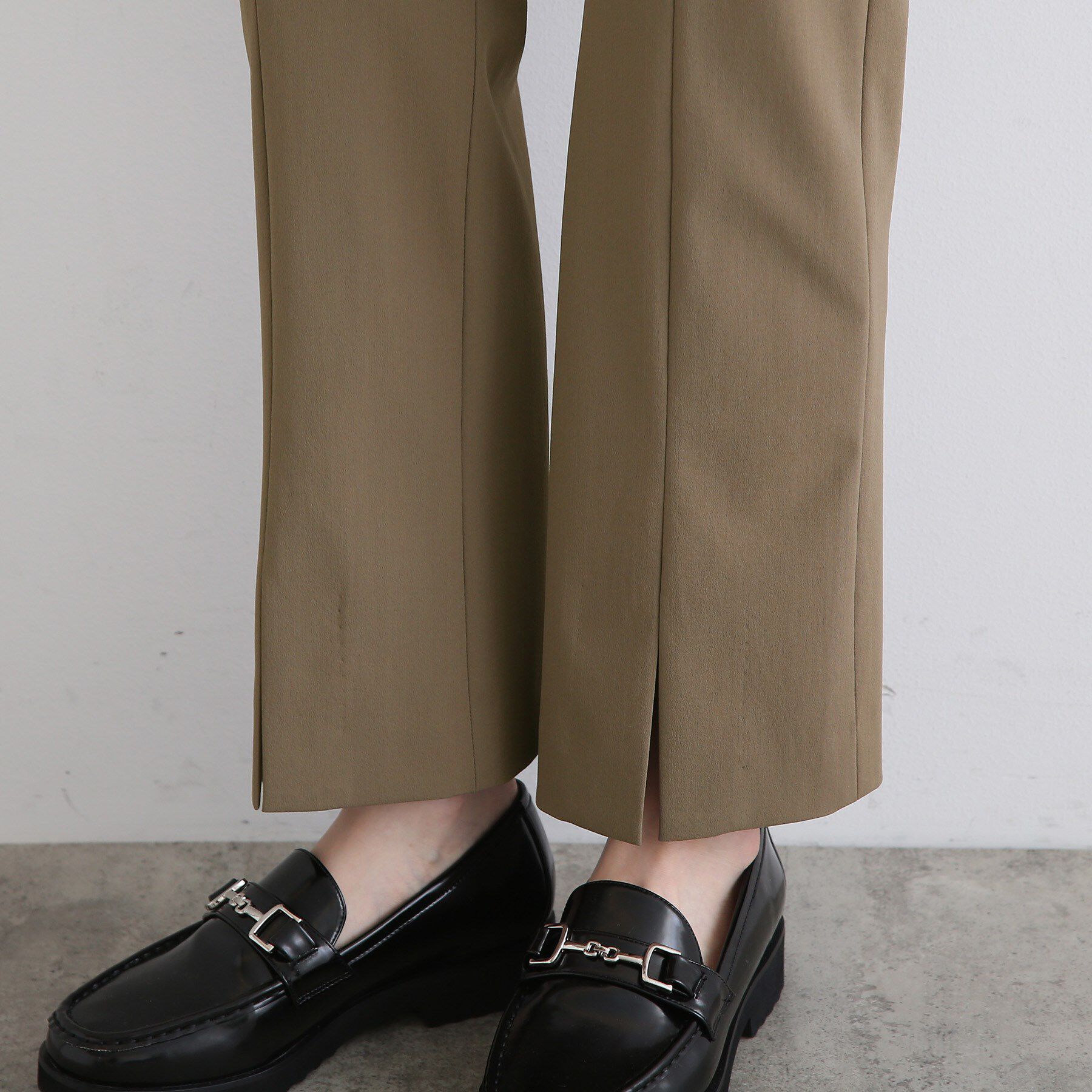 INDIVI「【褒められパンツ/洗える/接触冷感/UVケア】スリット入りストレートパンツ」|その他|